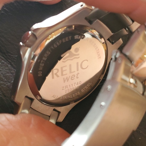 relic wet mens watch